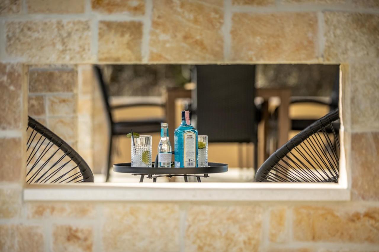Villa Mediterra Prima Нин Екстериор снимка